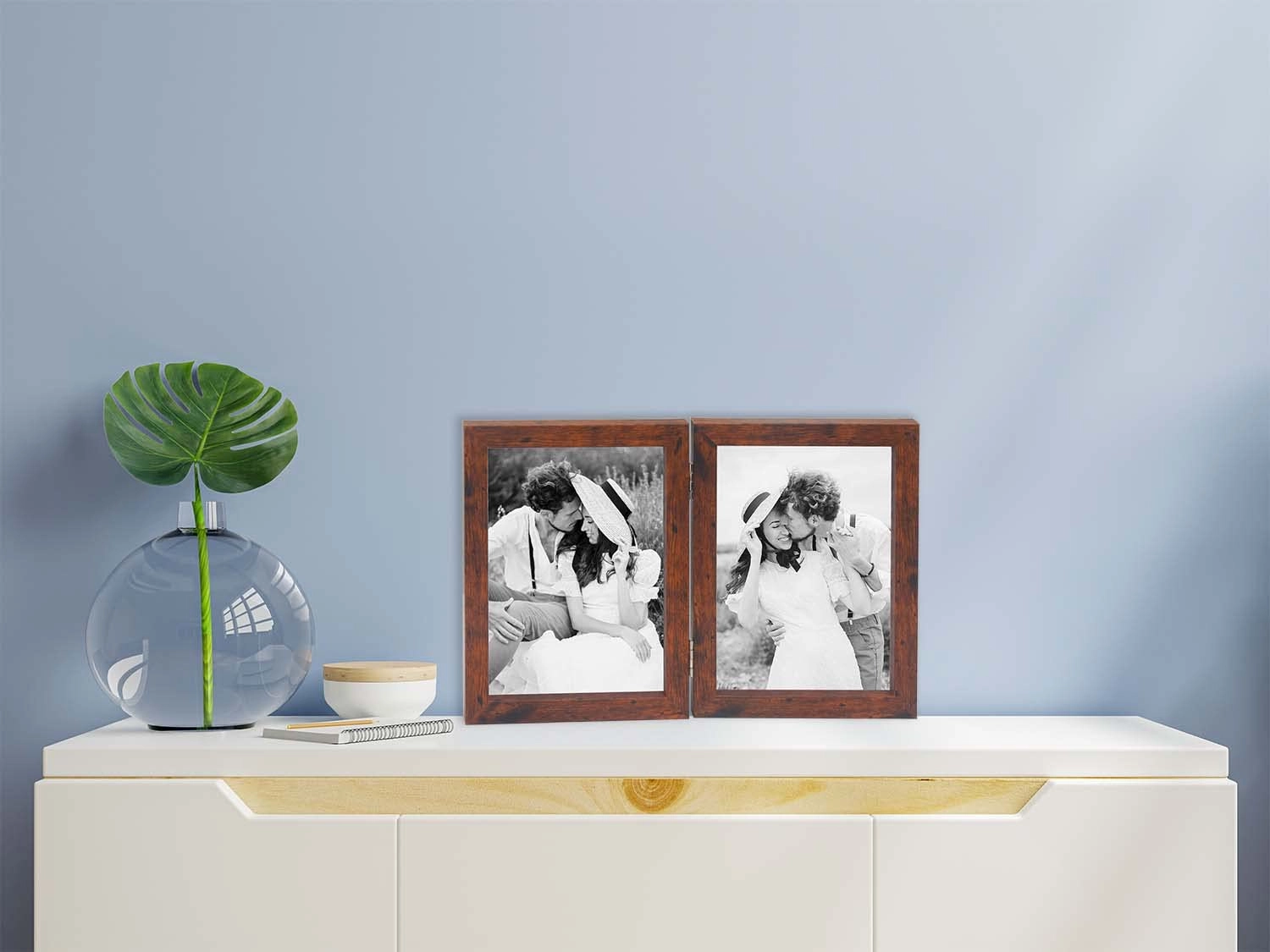 Hinged Double Photo Frame - 7x5'' 2