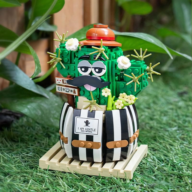 Cactus Building Blocks Construction Kit - 578 pcs