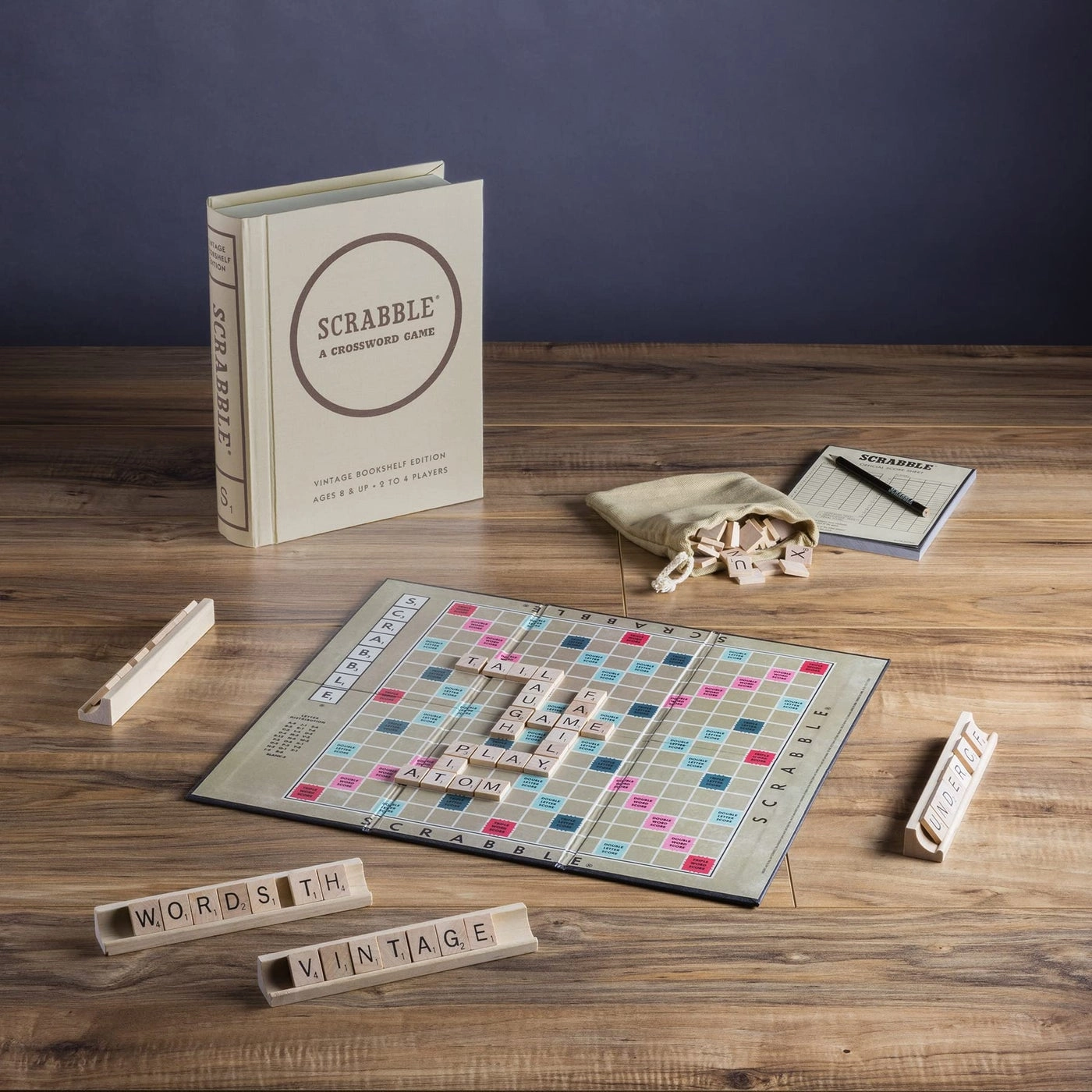 Scrabble: Vintage Bookshelf Edition