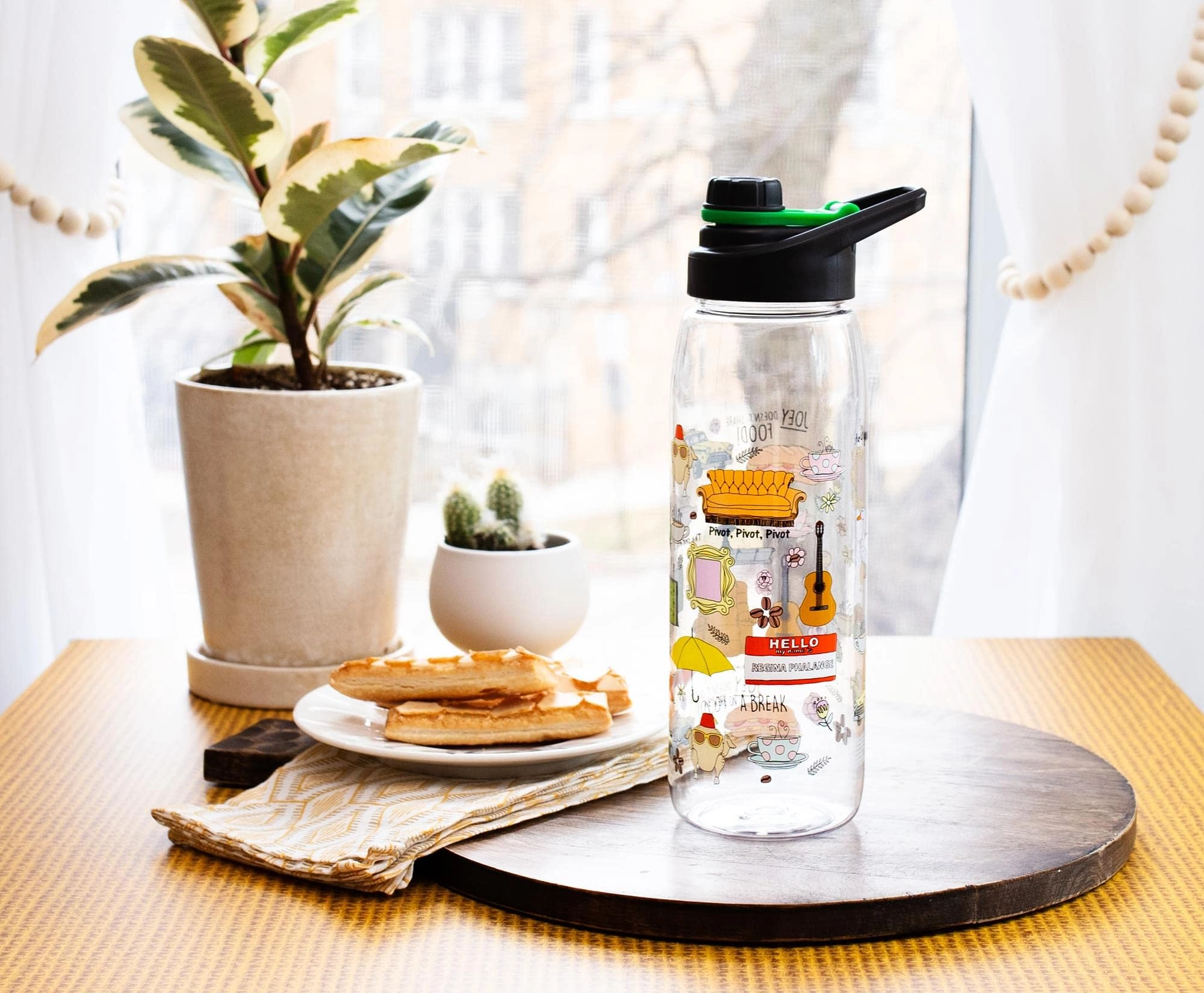 Friends Water Bottle Screw Top Lid Tritan