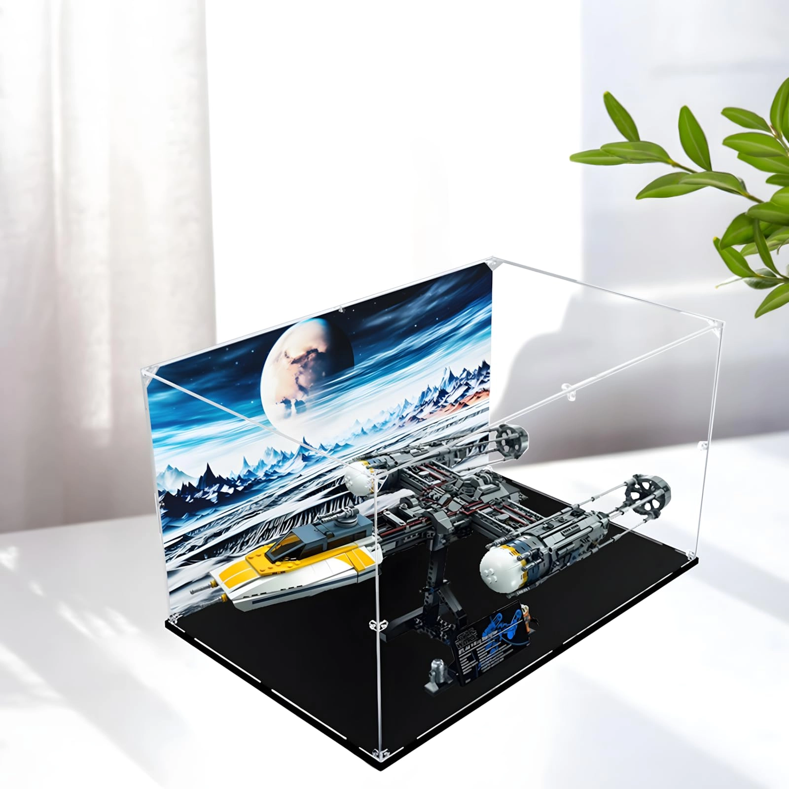 SUNHON Acrylic Figures Display Box - 70x45x40cm 3mm