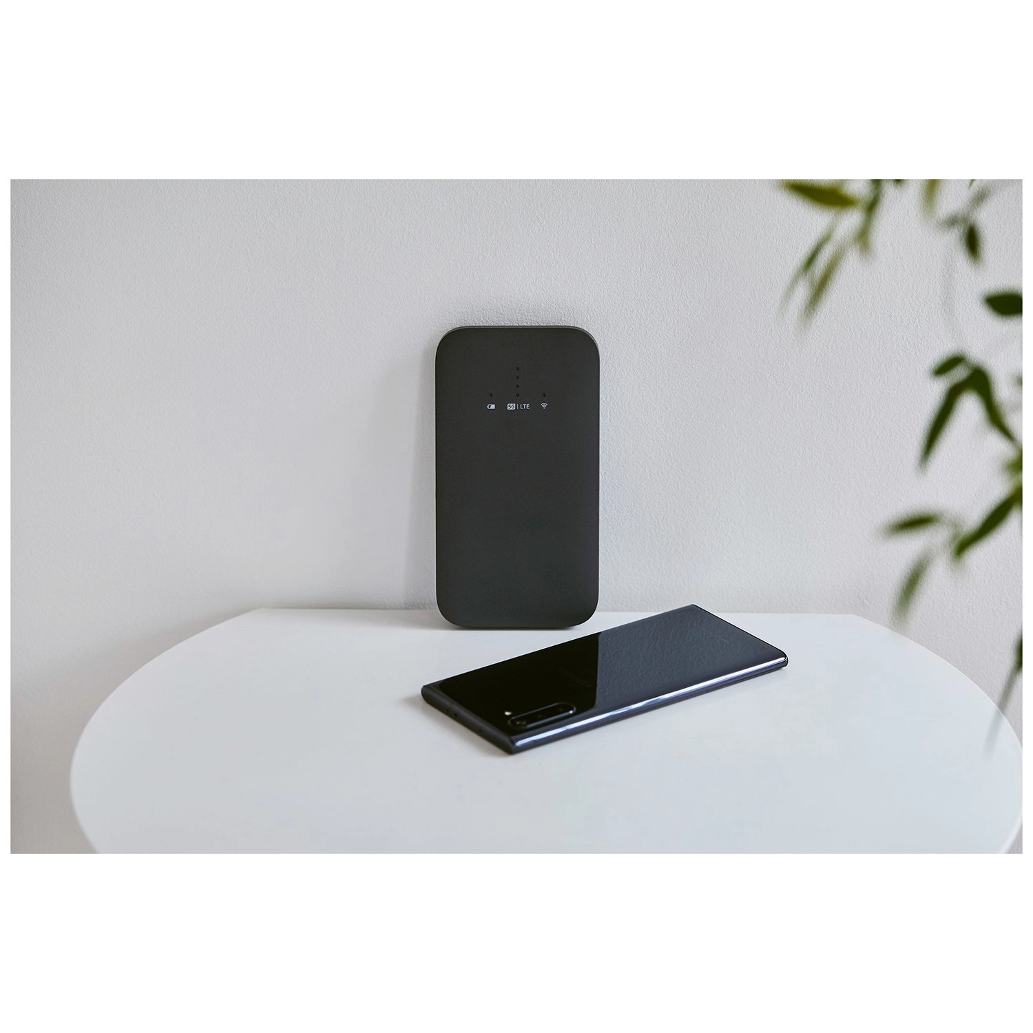 FGHSAX1800 - 5G WiFi 6 1.8 Gbps