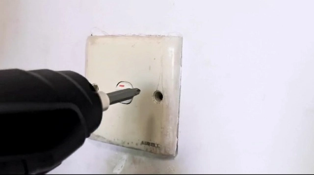 Electric Screwdriver - 4.2V Cordless Rechargeable 44pcs