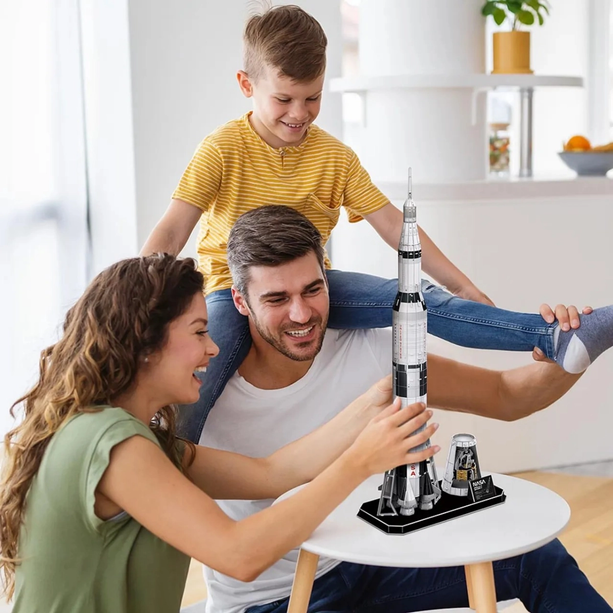 NASA Apollo Saturn V 3D Puzzle (ALGT-DS1059H) - 136 pcs
