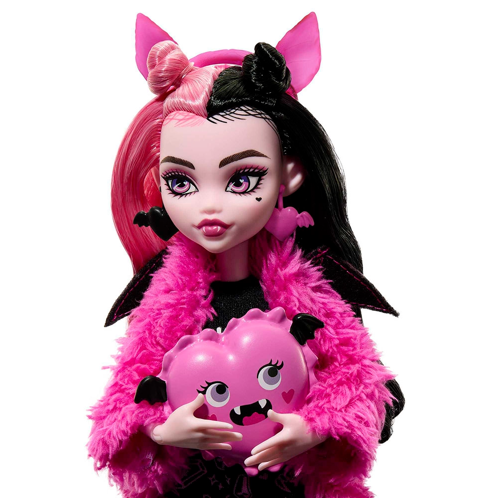Draculaura Doll - Creepover Pet Bat