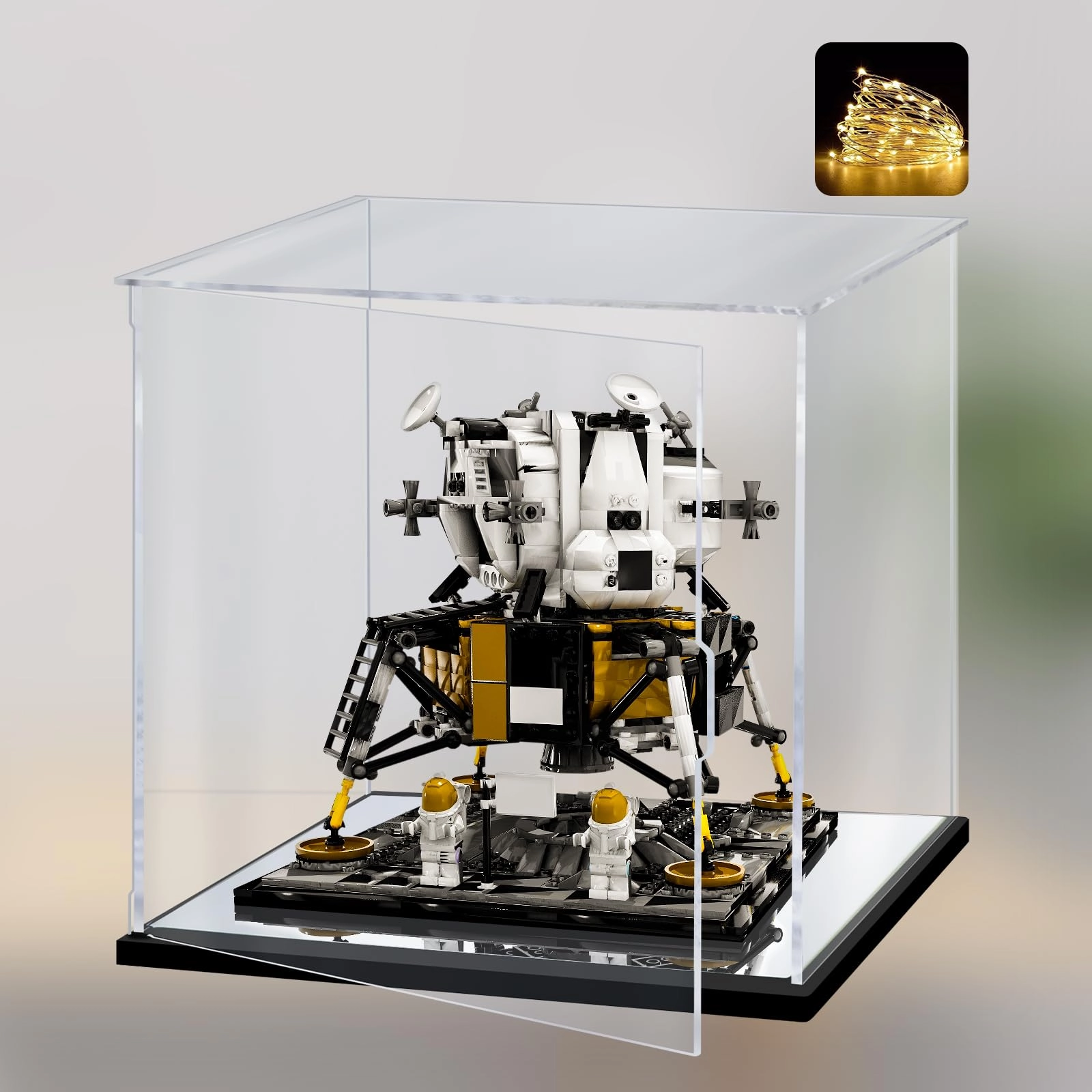 Naconmlet Acrylic Display Case - 25*25*25cm