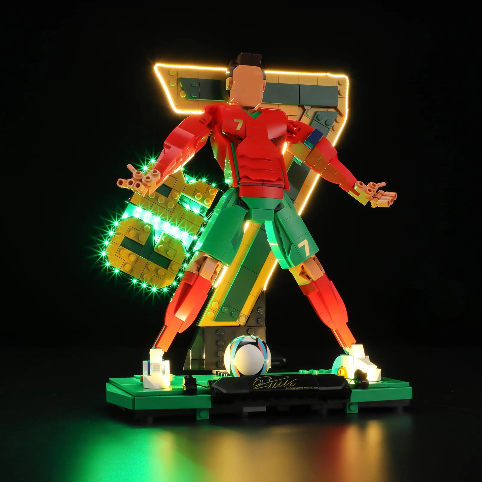 LIGHTAILING Cristiano Ronaldo – Légende du foot (43016) - plug-and-play Battery Operated