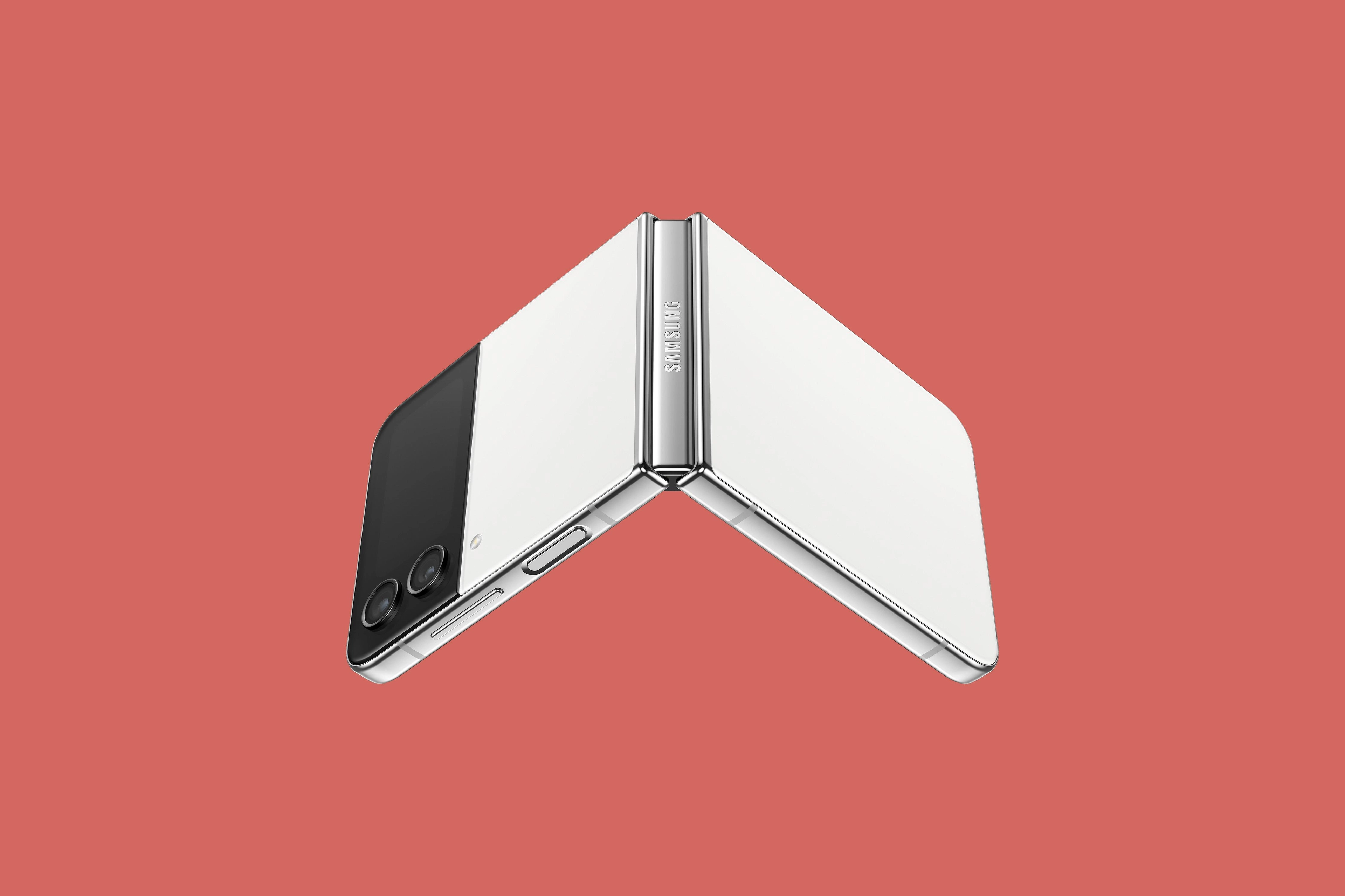 Galaxy Z Flip 4 - 8GB 256GB