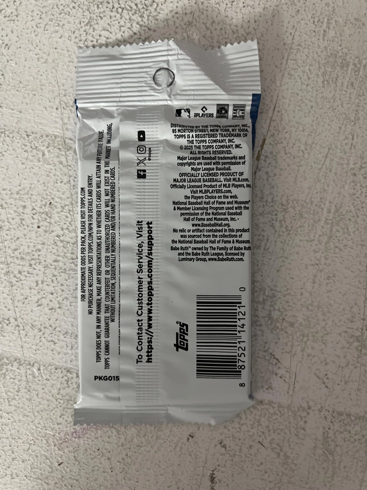 2025 Series 2 Baseball Trading Card Pack - 14pcs