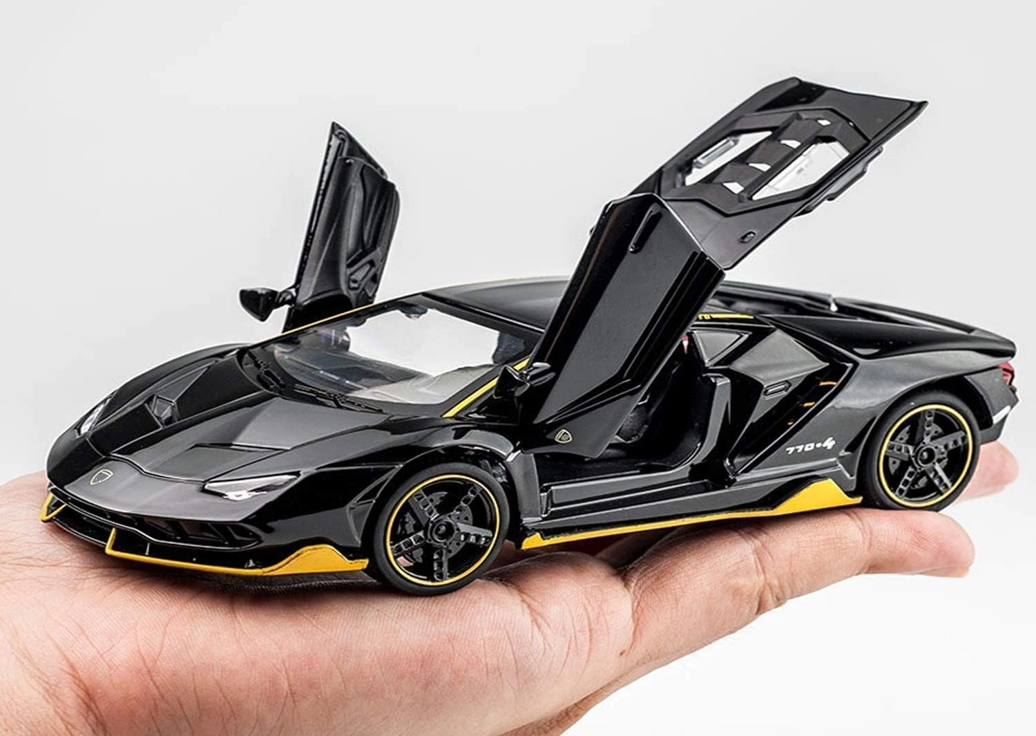 Lamborghini Sian - 1:32 1