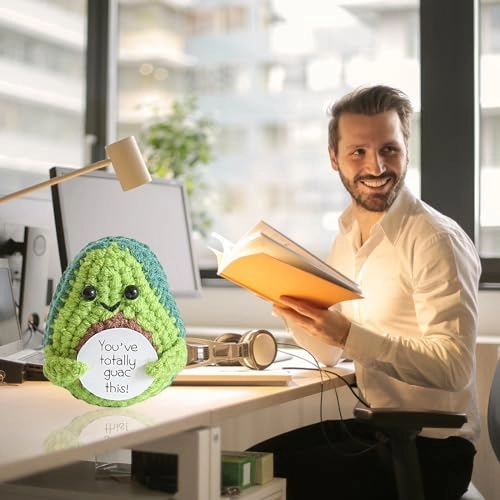 Avocado Pocket Hug 7 cm Plush