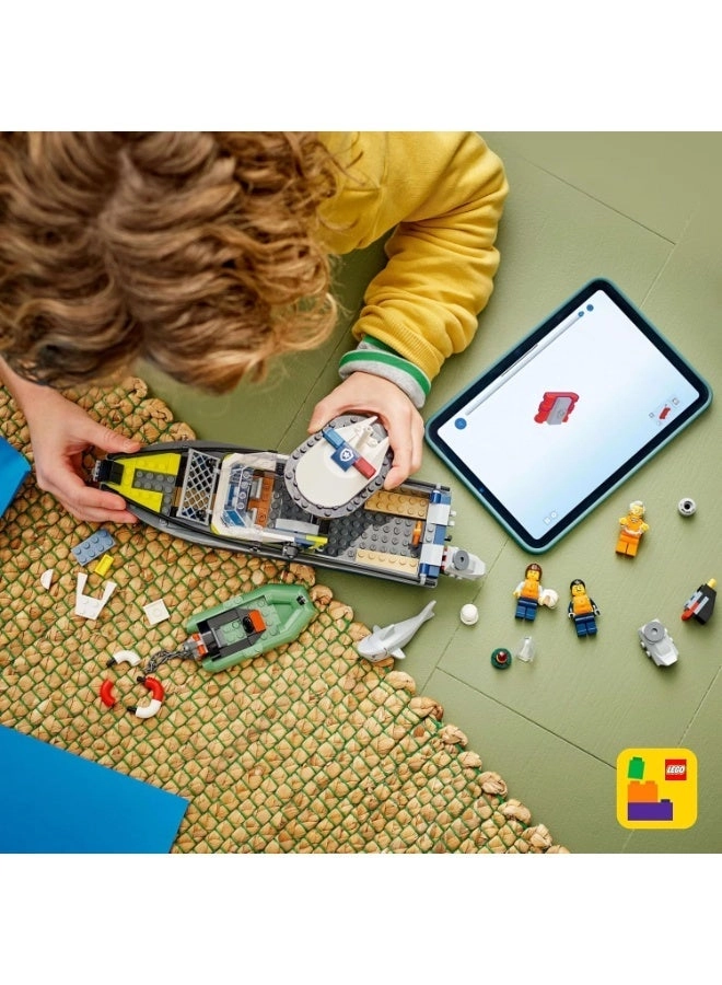 City Police Boat Chase (60456)