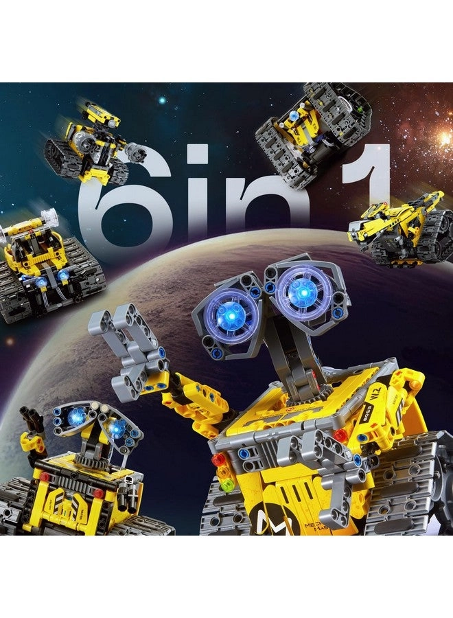 Robot Building Kit - 8 years+ 631 pieces