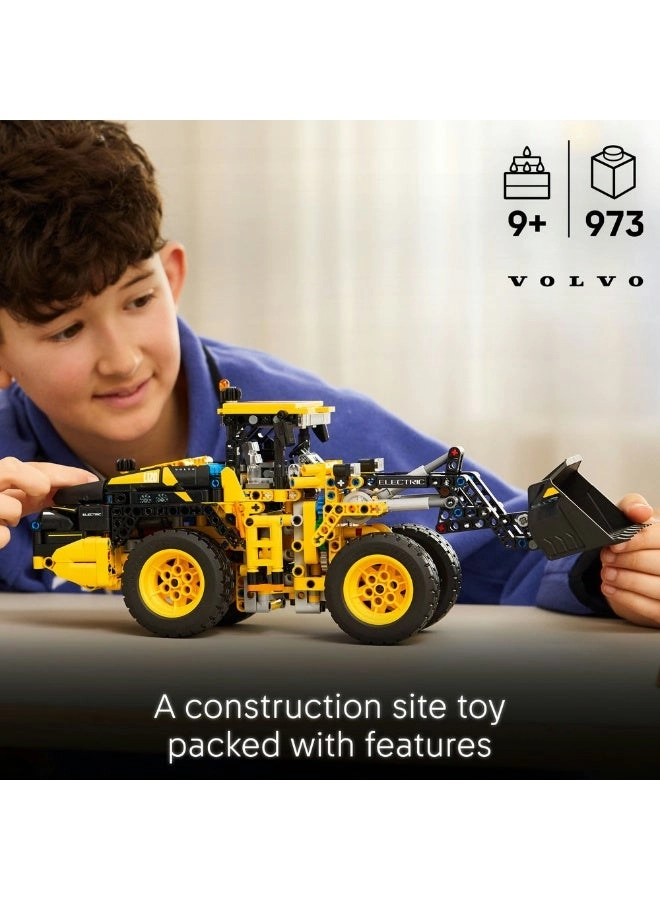 Technic Volvo L120 (42209)