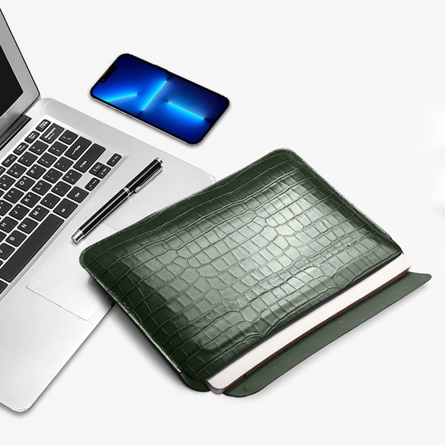 Skin Croco Genuine Leather Sleeve Laptop Sleeve for 14.2-Inch Laptop