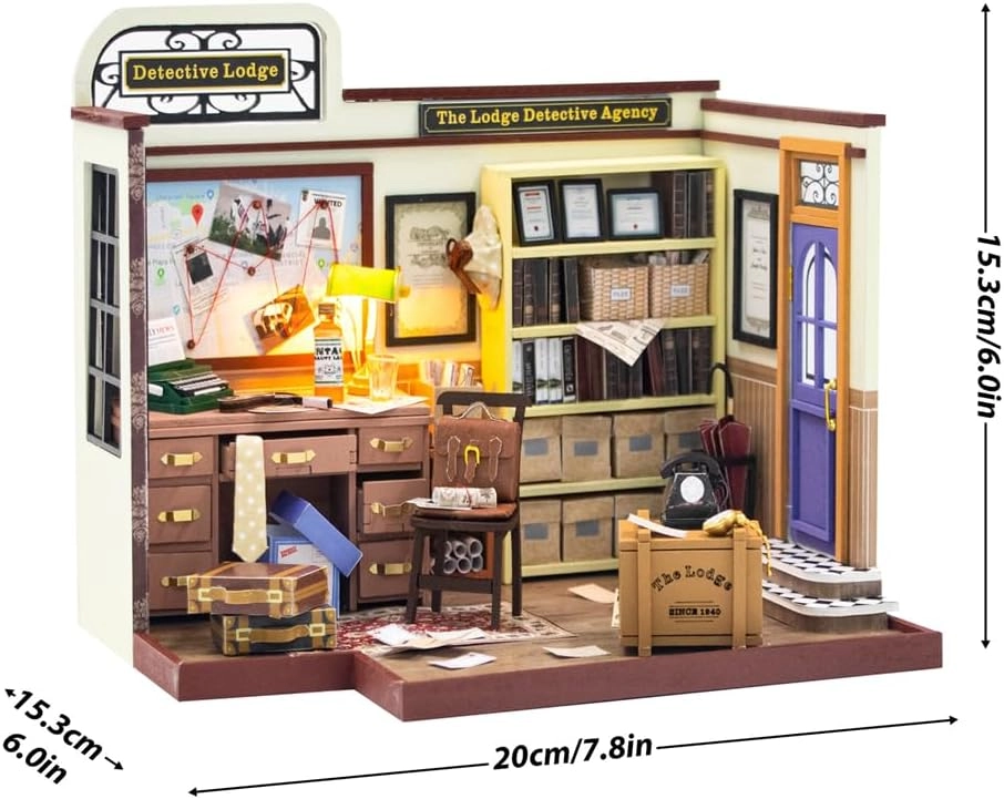 Miniature Dollhouse Kit - 1:24