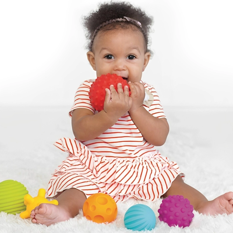 Baby Sensory Balls - 6 months 10 piece(s)