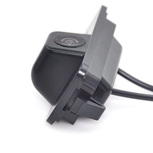 Car Rearview Camera - 728 x 512 pixels