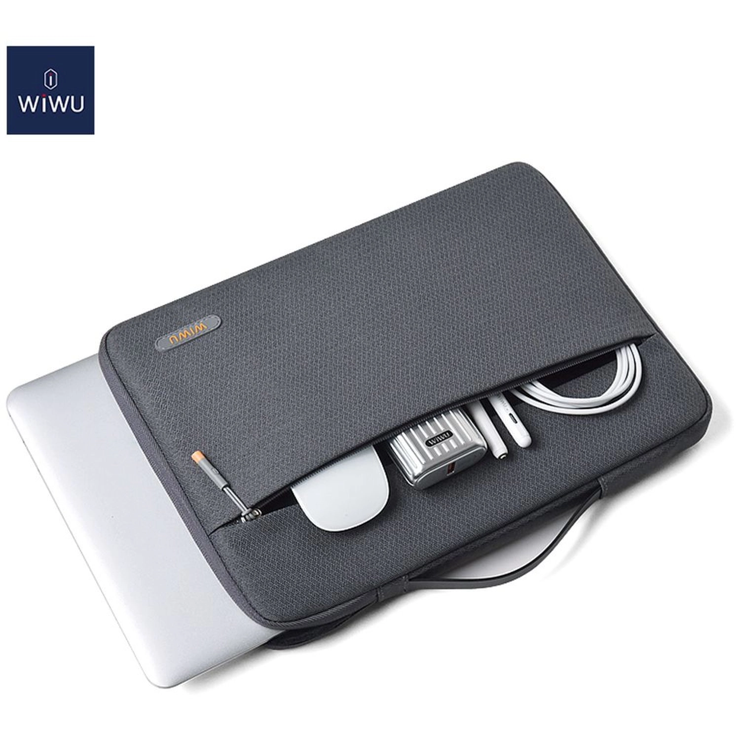 Pilot Sleeve for 14-Inch Laptop