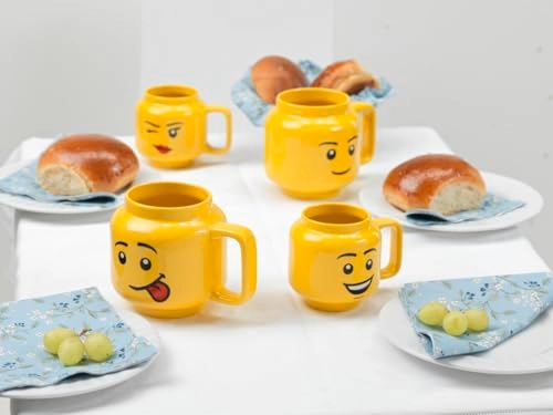 R.C. Lego Winking Girl Mug - 530 ml