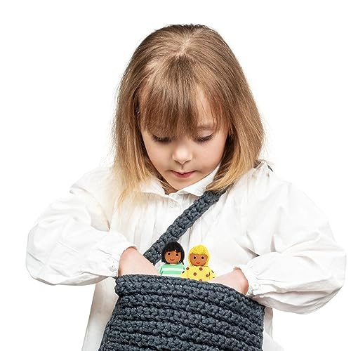 Cute Girl Dolls - 6 Pieces Wood Ages 3+