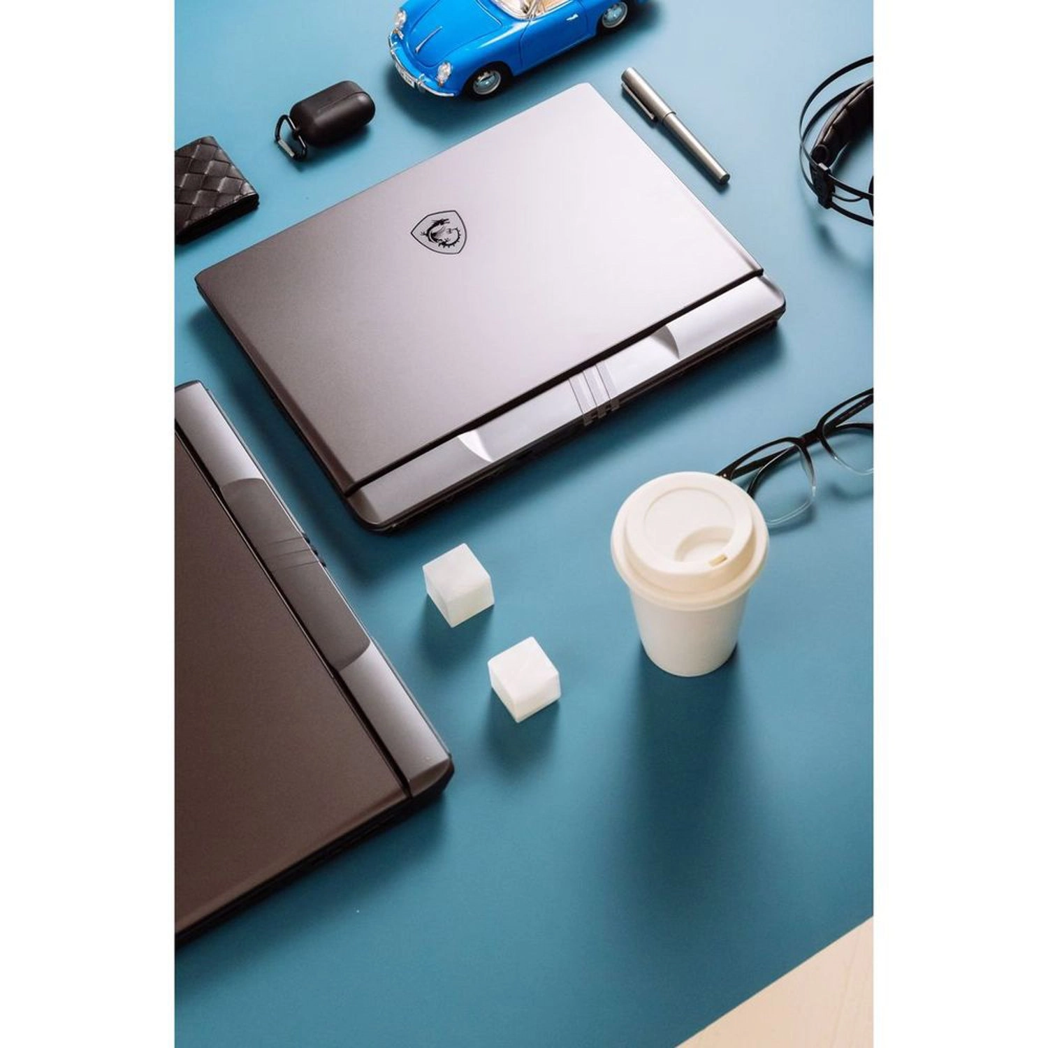 Vector 16 HX AI A2XWHG - 16'' Core Ultra 9-275HX 32GB DDR5 1TB SSD