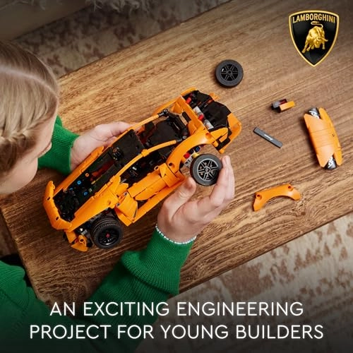 Technic Lamborghini Huracán Tecnica (42196) - Ages 9+ V10 engine