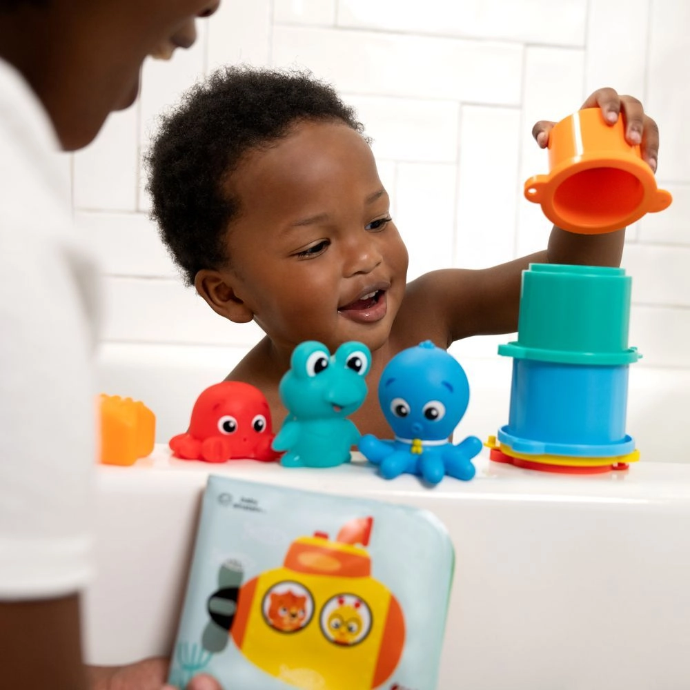 Opus Bath Pals - 11-Piece Bath Gift Set with Book & Toys