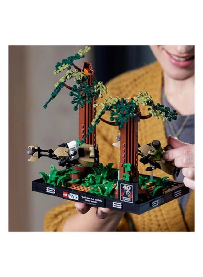 Star Wars Endor Speeder Chase Diorama (75353)