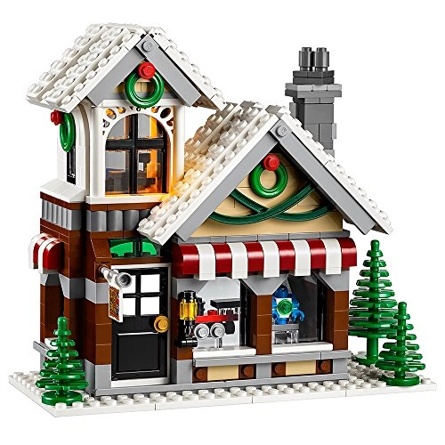 Winter Toy Shop - 898 pieces