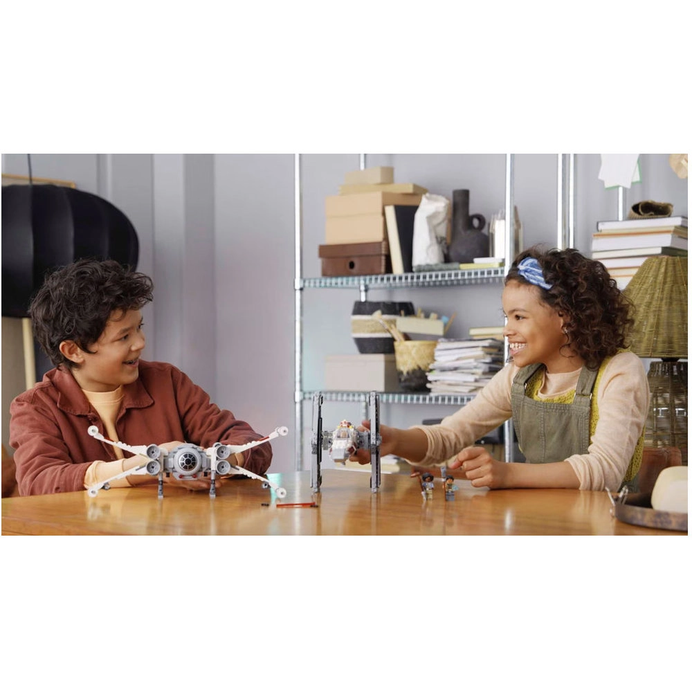 Star Wars TIE Fighter & X-Wing Mash-up (75393) - 4 Minifigures