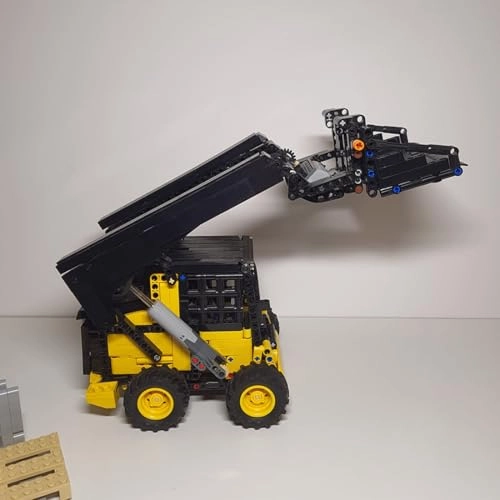 Skid Steer Loader 332G (MOC-194001) - Dynamic Version