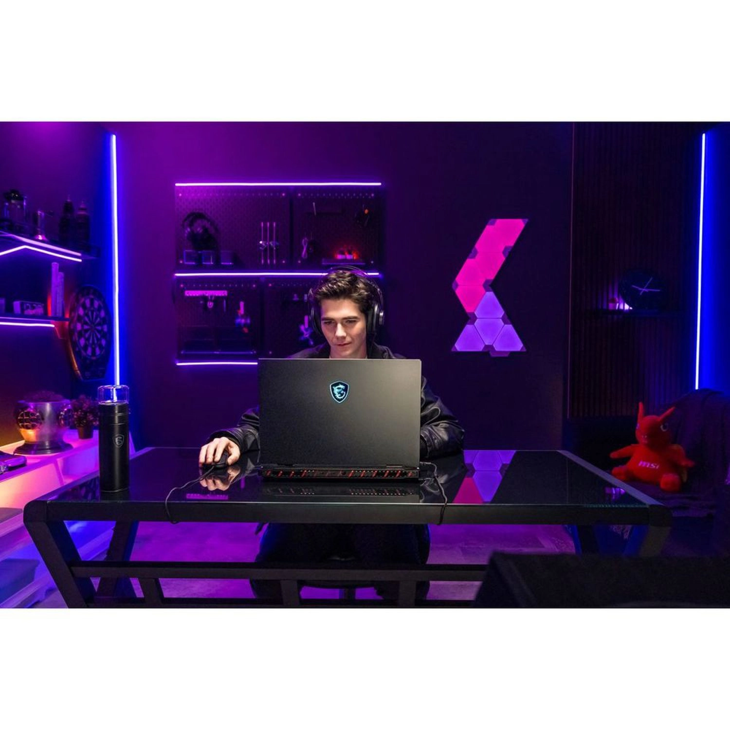 Raider 18 HX AI A2XWIG - 18'' Core Ultra 9-285HX 64GB DDR5 2TB SSD