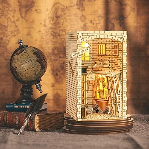 Book Nook Kit - Fantasy