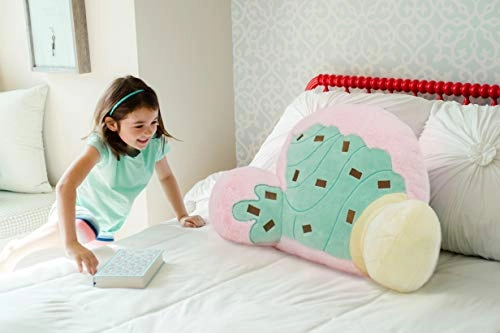 Animal Adventure Nesting Nooks - Plush Ice Cream Backrest