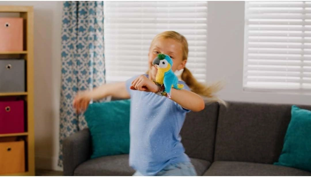 Slap Bracelet Plush Toy Blue Parrot - 18 months+