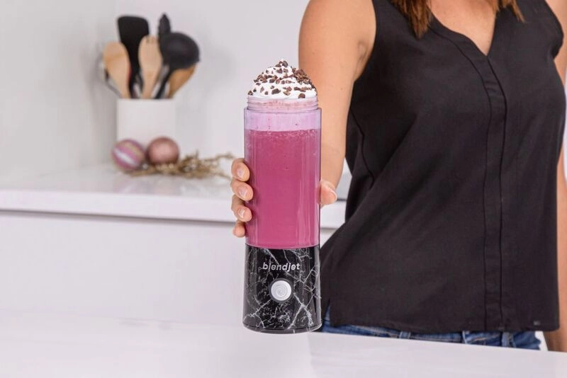 V2 Portable Blender - Compact portable design USB-C rechargeable BPA-free construction