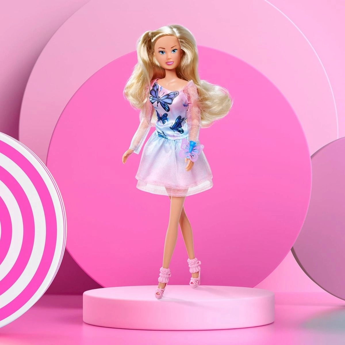 Steffi Love Fashion Doll - 29 cm Pink Ages 3+