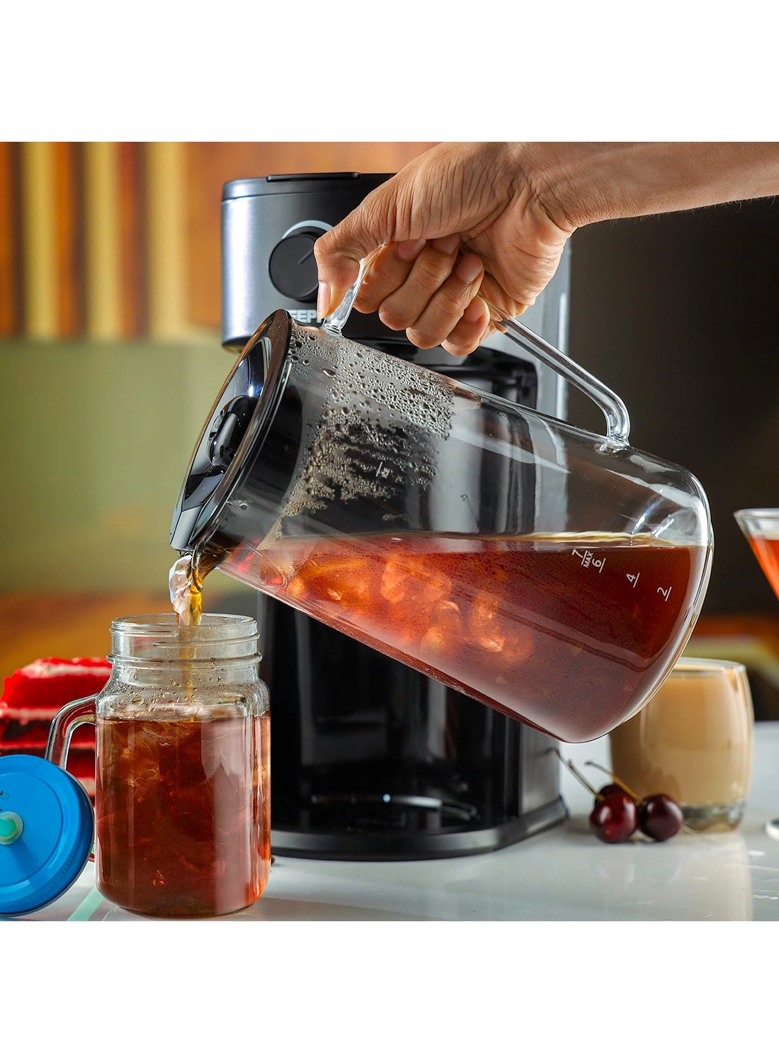 Iced Tea & Coffee Maker GCM41516