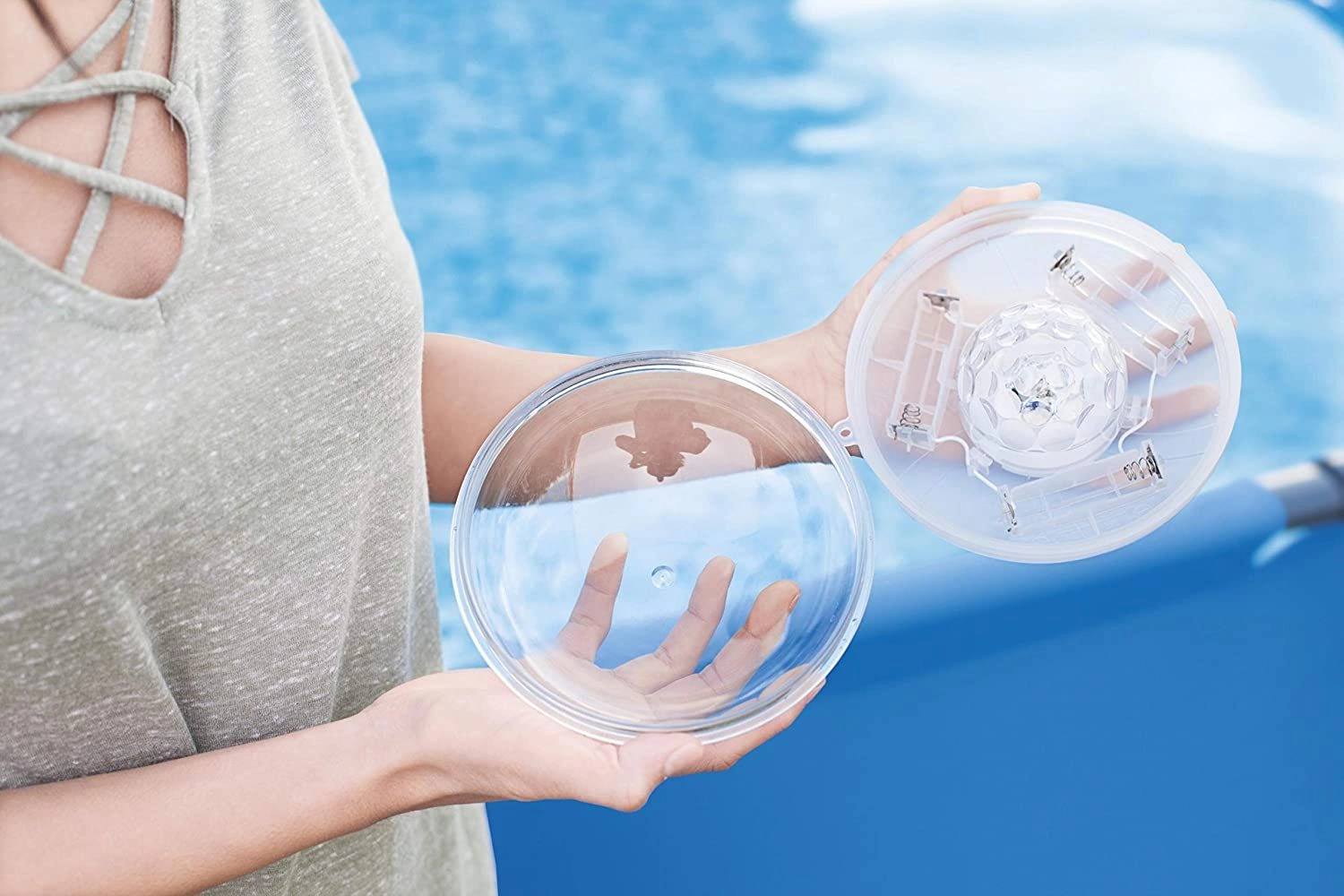 LED Floating Pool Light - White IP68 Waterproof