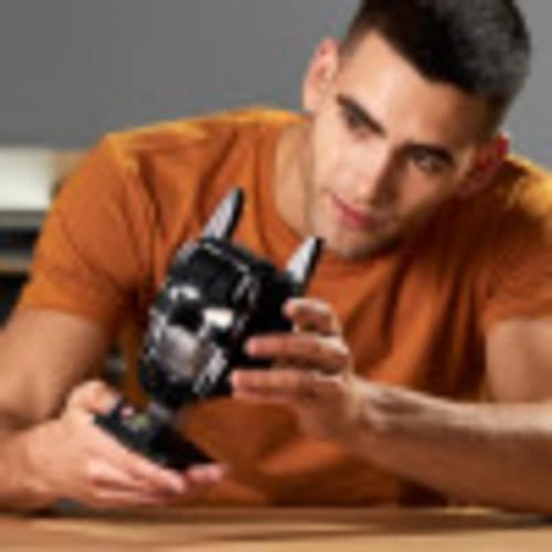 DC Batman Batman Cowl (76182)