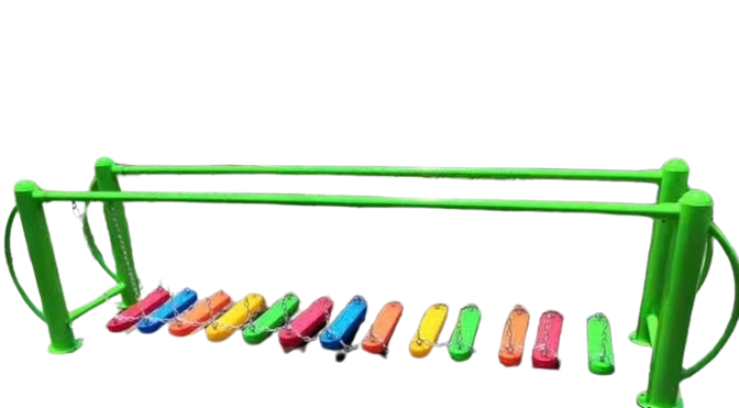 Kindergarten all-steel thrilling swing bridge - 300 x 70 x 80 cm Suitable for 3 years and above