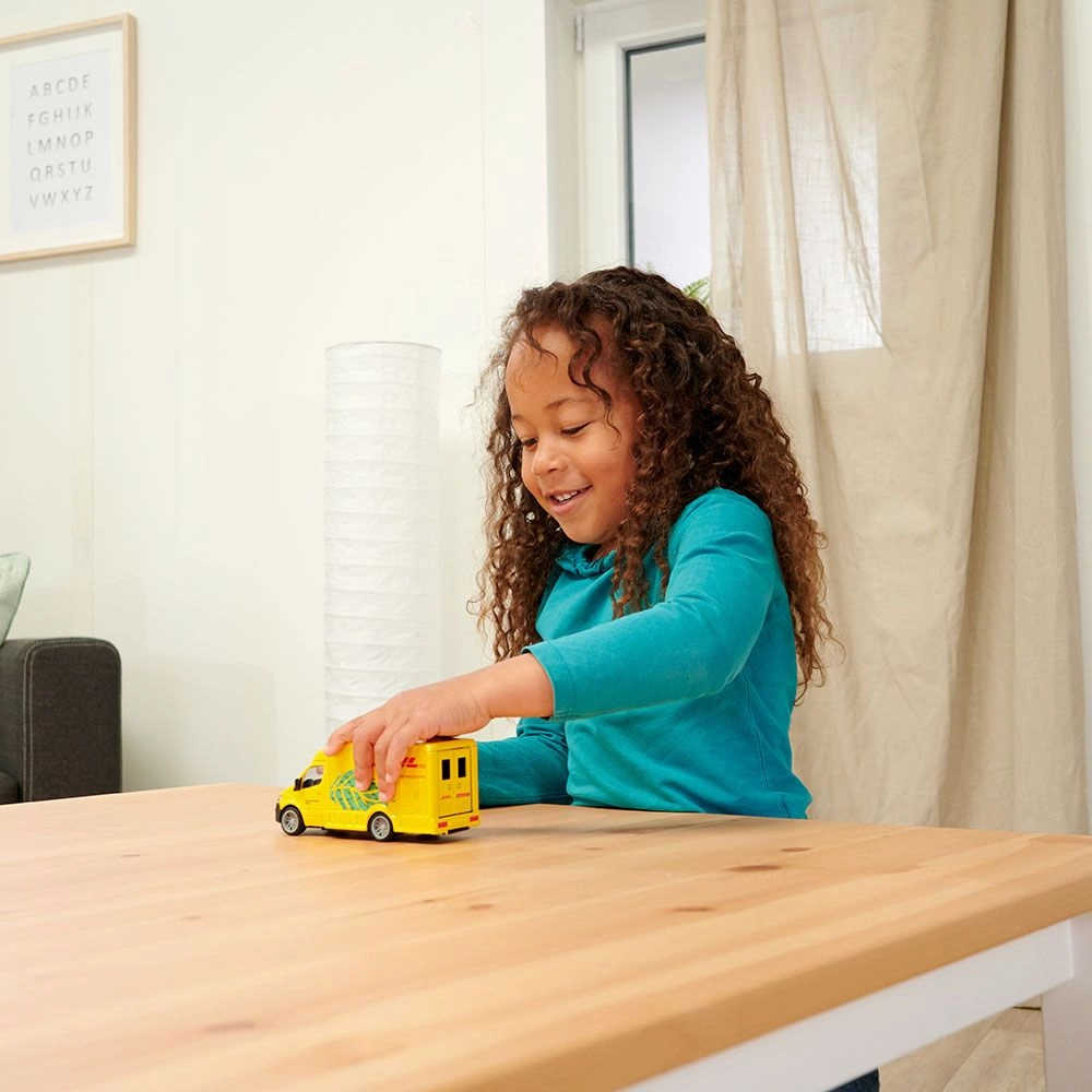 Mercedes Benz Sprinter DHL - 1:43