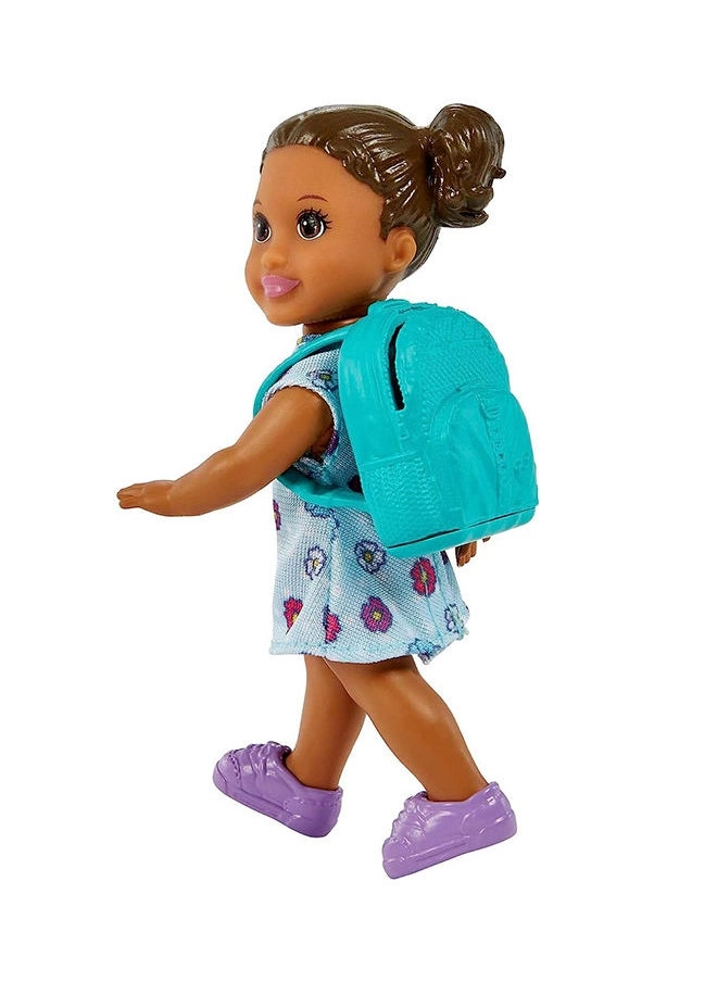 Barbie Kindergarten Teacher - 11.5 in Blonde Ages 3+