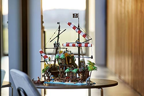 Pirates of Barracuda Bay (21322)