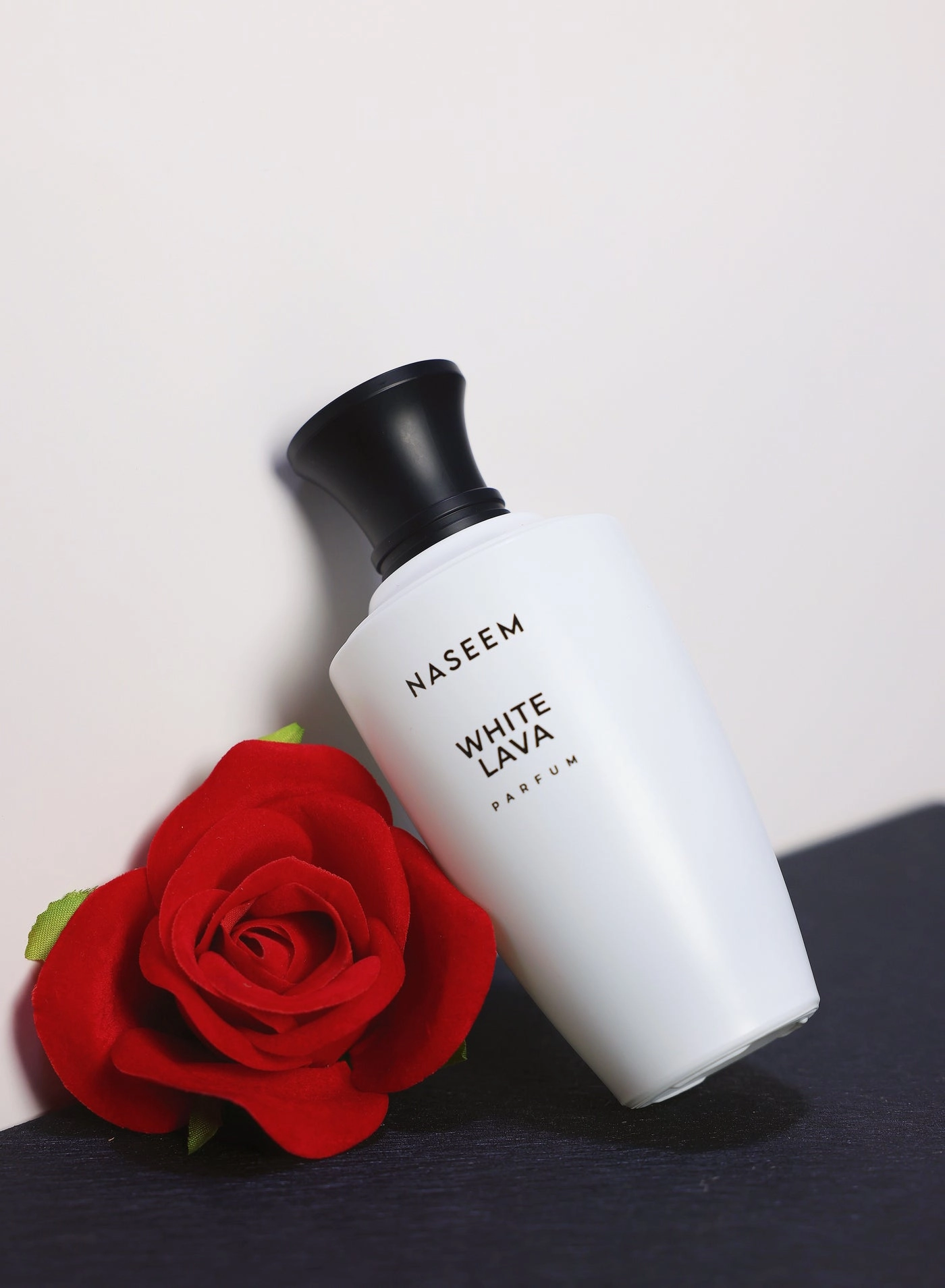 White Lava Eau de Parfum 100ml