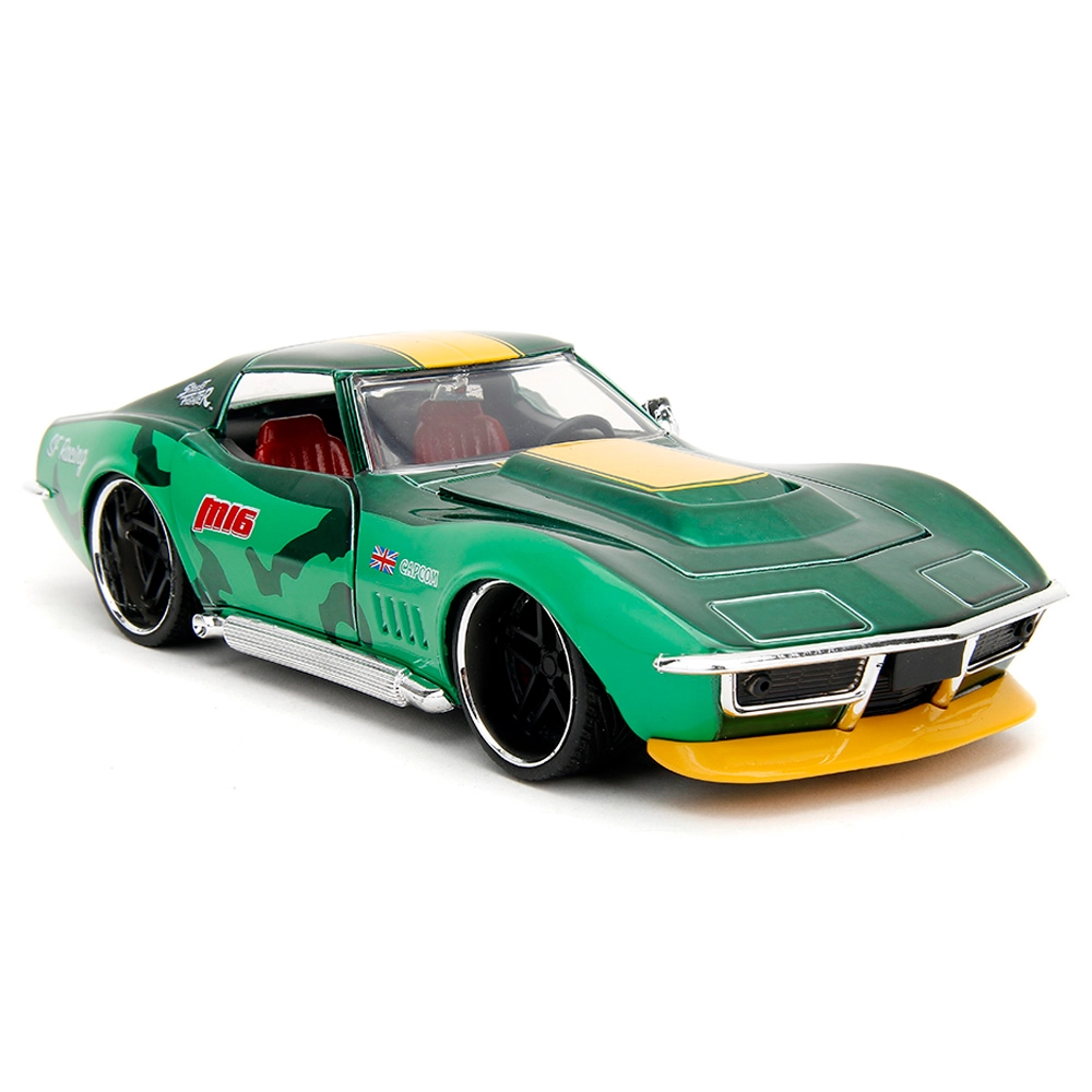 Street Fighter 1969 Chevy Stingray Corvette with Cammy Figure - 1:24