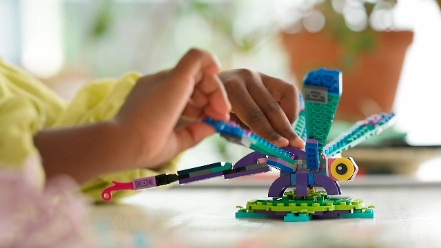 Creator 3in1 Exotic Peacock - Dragonfly Butterfly (31157)