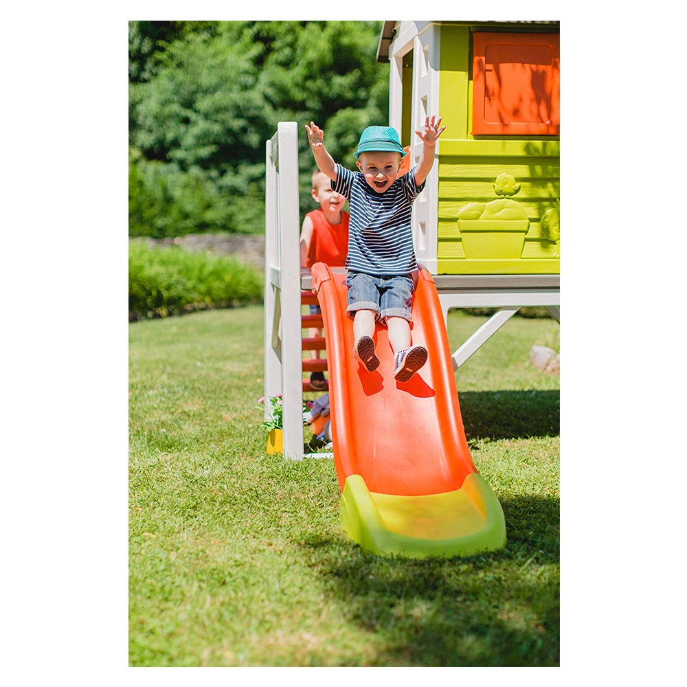 Pilings House - Sturdy slide UV-treated plastic