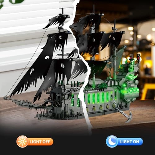 Pirate Ship - Green Flying Dutchman